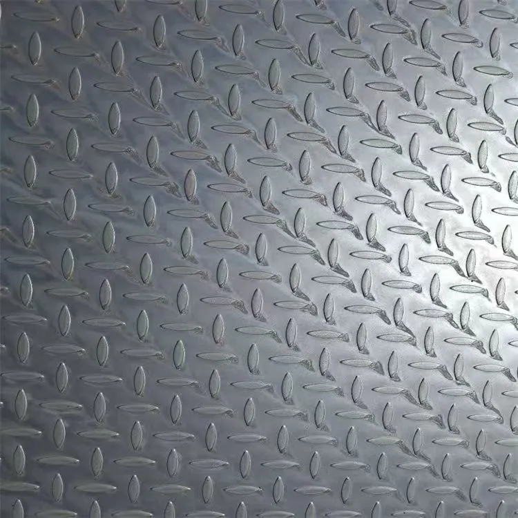 চেকার্ড স্টিল প্লেট
